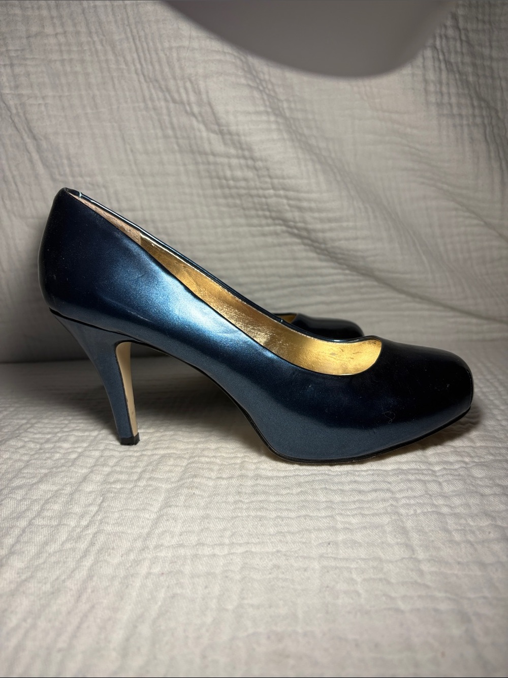 Madden Girl Metallic Navy Blue Pump